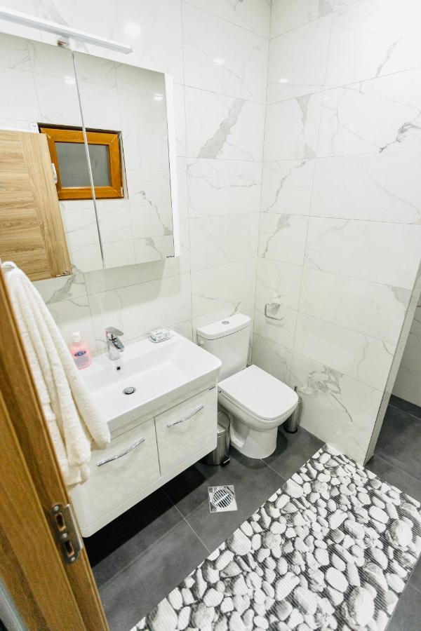 Apartmani In Zlatar Nova Varos Ngoại thất bức ảnh
